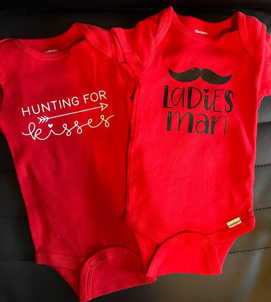 0-3m 'Hunting For Kisses' & 0-3m 'Ladies Man' Red Valentine's Day Onesies